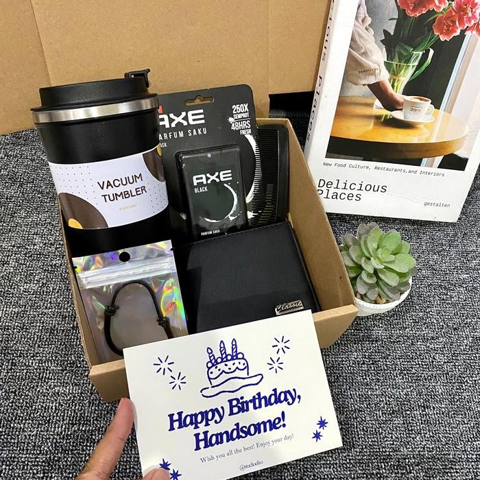 

Kado Ulang Tahun Cowok Hampers Snack Box Kopi Hadiah Hari Guru Wisuda Anniversary