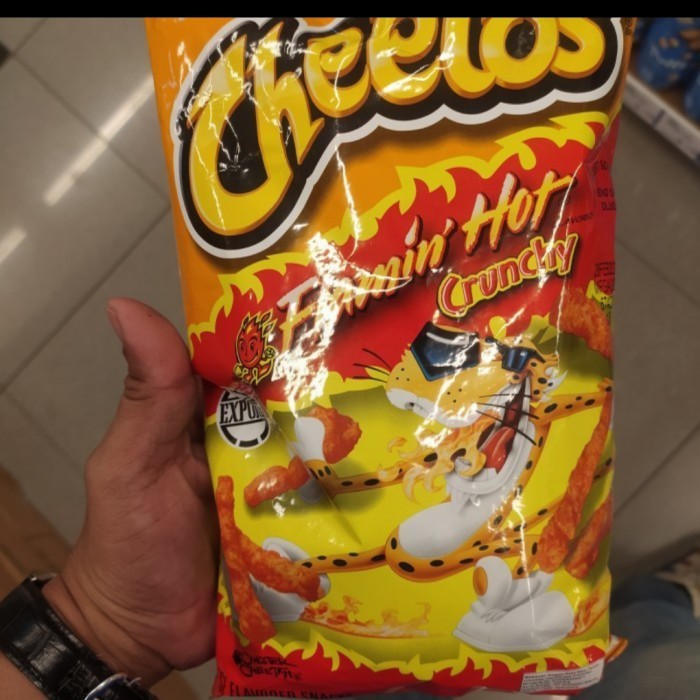 

CHEETOS FLAMING HOT CRUNCHY USA