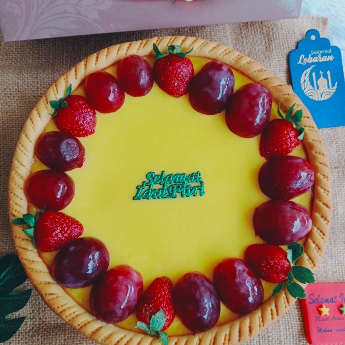 

TART SUSU ORI BUAH HAMPERS IDUL FITRI LEBARAN+ BOX + GIFT CARD