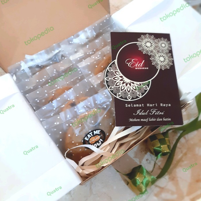 

PAKET HAMPERS SOFT COOKIE ISI 10