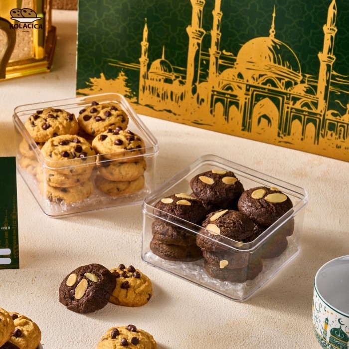 

HAMPERS LEBARAN PREMIUM KOLACICA COOKIES FITRI HARD BOX EID MUBARAK