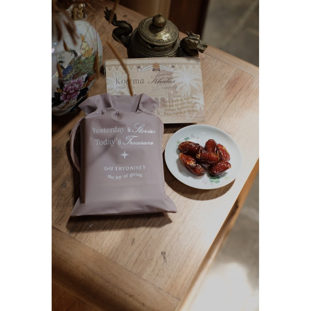 

ASKARA - LITTLE DAISEY HAMPERS LEBARAN / PARSEL RAMADAN IDUL FITRI / KUE KERING / EID HAMPERS