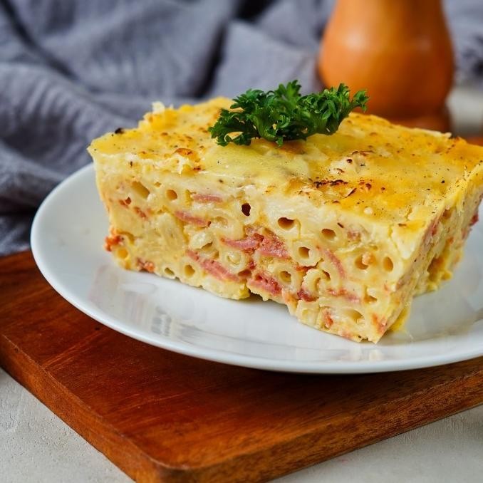 

Hampers Lebaran / Parcel Ramadhan Makaroni / Macaroni Schotel Bechamel