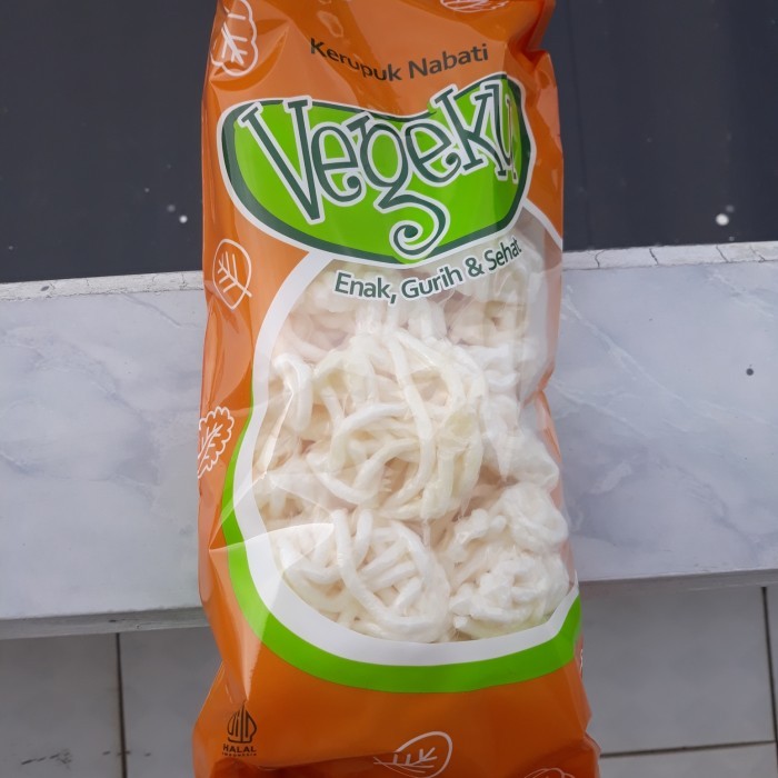 

Ina - Kerupuk / Krupuk Kentang Vegeku Keriting Kecil (Vegetarian N Vegan)