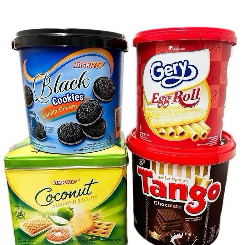 

AURORAE PAKET LEBARAN MURAH 2 (4 BISKUIT) CEMILAN WAFER BISKUIT KERING