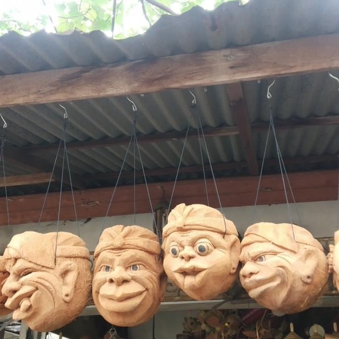~~~~~] Kerajinan Pot bunga Bahan Batok serabut kelapa motif wajah Lucu