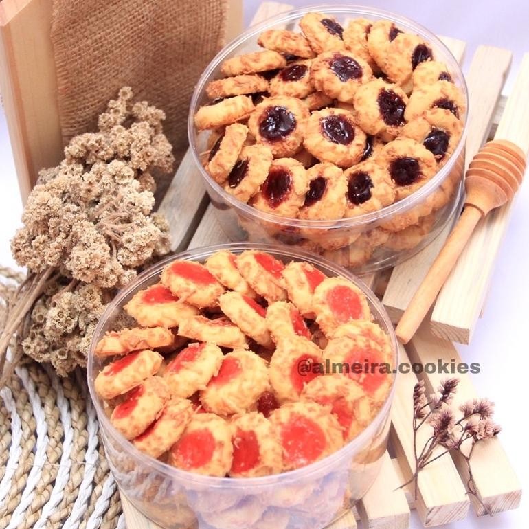 

Kue Kering Lebaran / Kuker Premium 500Gr Nastar / Coklat Stick / Castengel / Putri Salju / Nutella Cookies / Chococornflakes / Havermut Diskon