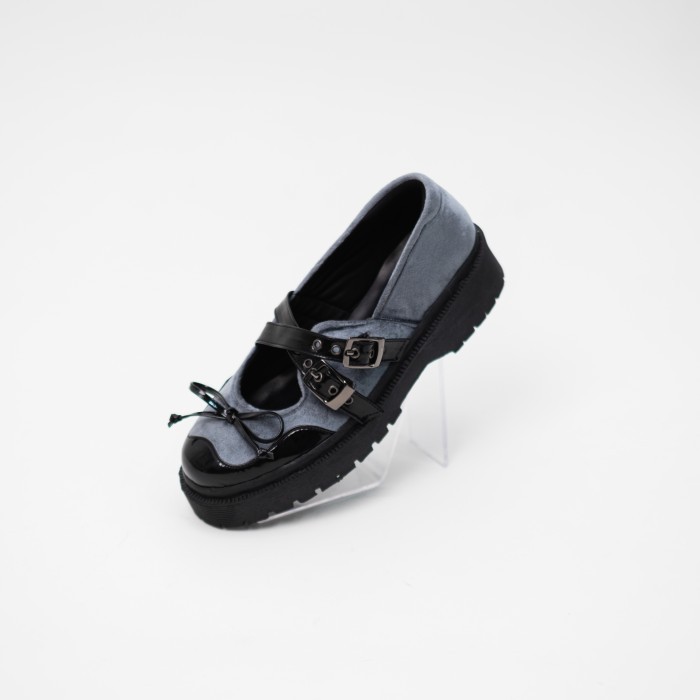 Cekhas - Girl Crush Jisoo Blueish Grey Shoes