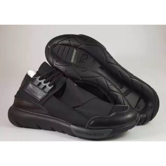 SEPATU Y3 Yohji Yamamoto Qasa Full Black High Premium Original