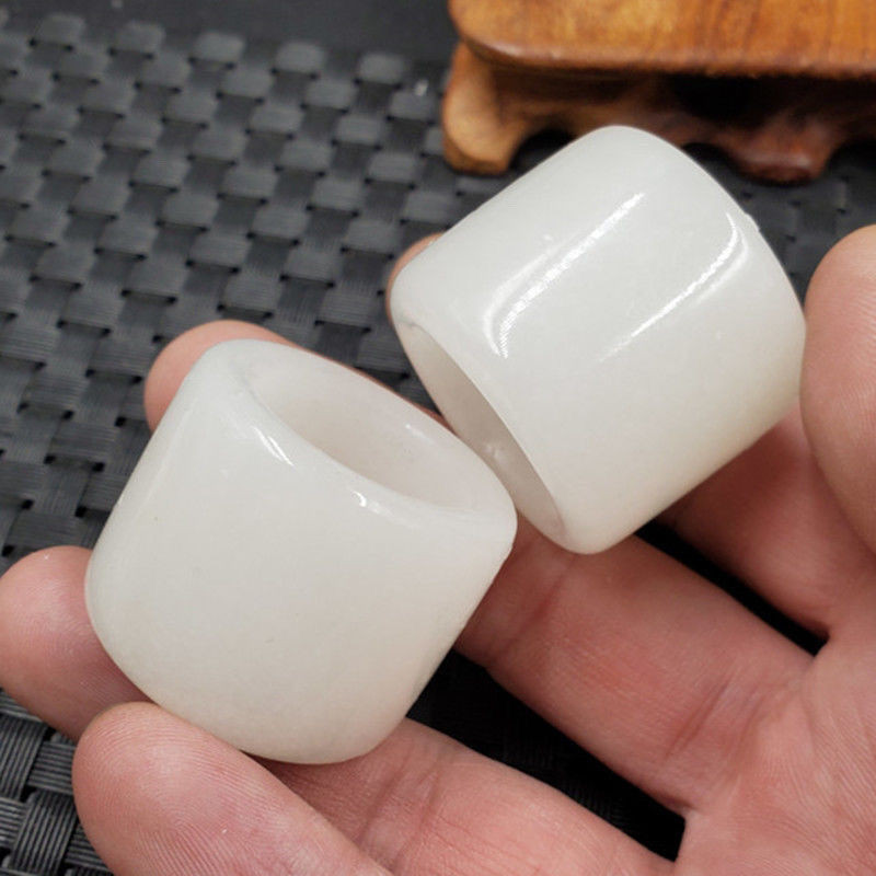 Cincin Jempol Giok Putih Xinjiang Alami Baru Kertas Spar Jade Lebar Ukuran Plus No. Cincin Jempol Ci