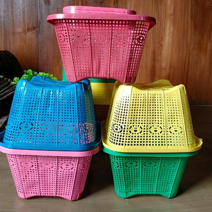 terbaru !!! paket hajatan 50 pcs wakul kotak segi empat + mika + kresek berkat keranjang penyimpanan