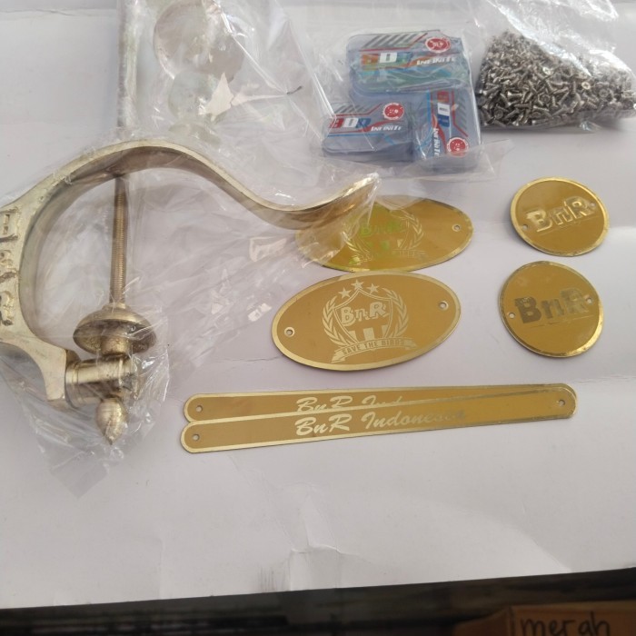 Sale Terbatas Logo Emblem Plat Sangkar Kotak Bnr Komplit Plus Sekrup Aman