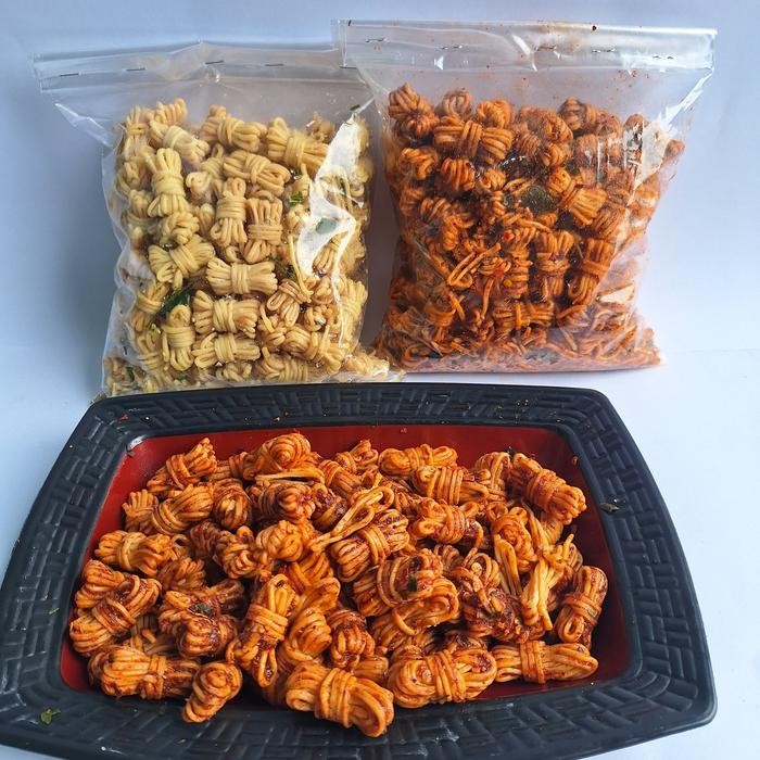 

FREE ONGKIR Mie Gulung 500gr Pedas Daun Jeruk Food Snacks