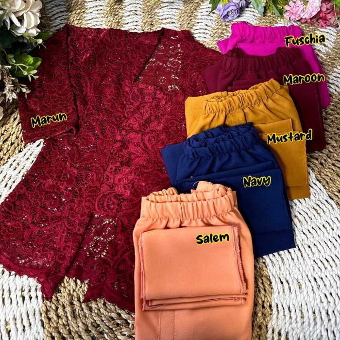 Setelan Kebaya Anak Perempuan Pakaian Adat Bali