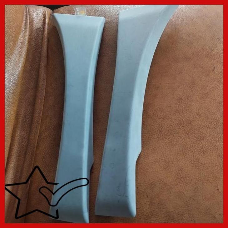 [PBD] MOULDING SPAKBOR BELAKANG KANAN-KIRI LUXIO 15-20 ORI