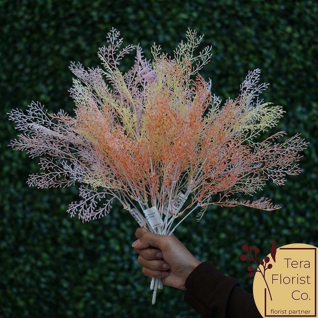 1 Pcs Misty Pine Leaf X5 Daun Cemara Asparagus Artificial Hiasan Kamar Tidur Ruang Tamu Dekorasi Aks