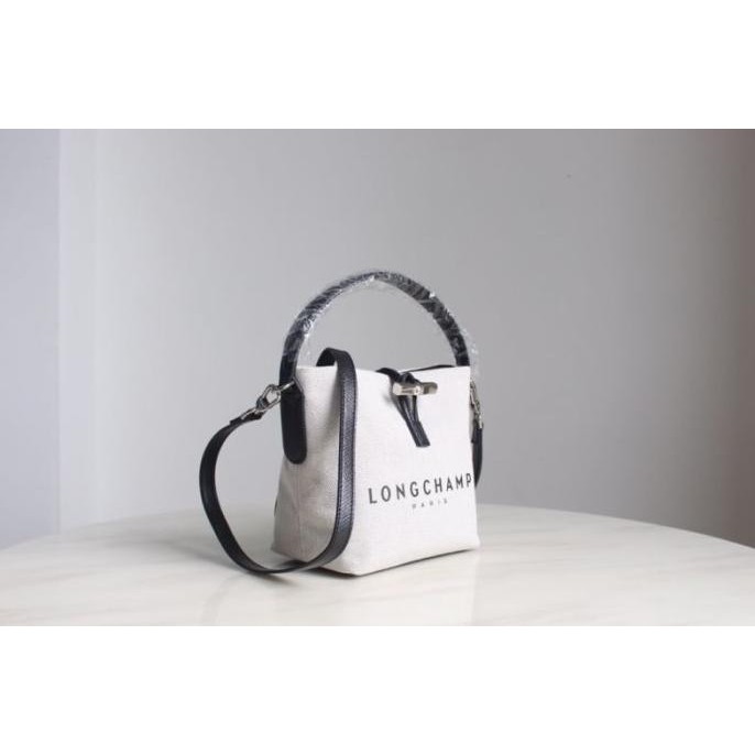 Promo Longchamp Roseau Ecru Bucket Bag