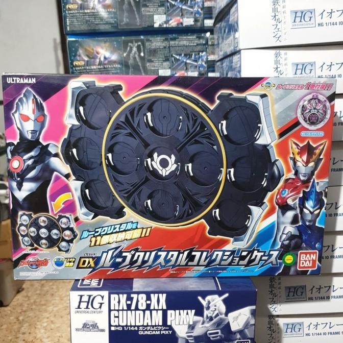 DX Rube Crystal Collection Case r/b ultraman