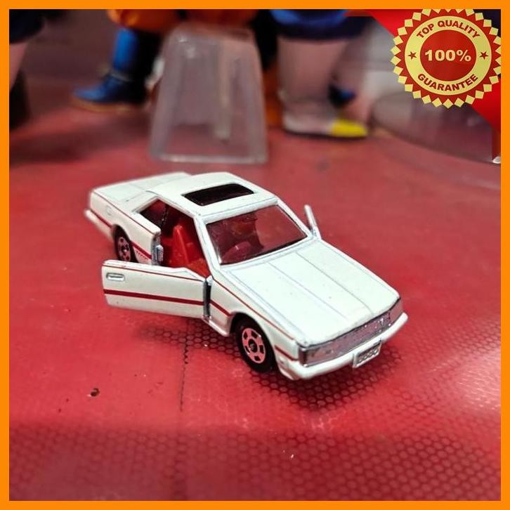 [R28] TOMICA NISSAN SKYLINE 2000GT-ES 1/65 JAPAN