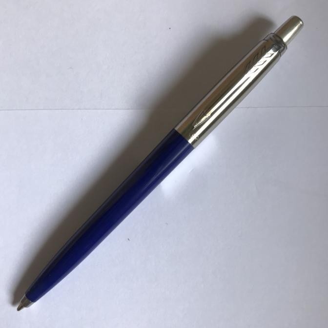 

Pulpen Parker Jotter Ballpoint Spc Biru Crome Trim ( Klip Silver )