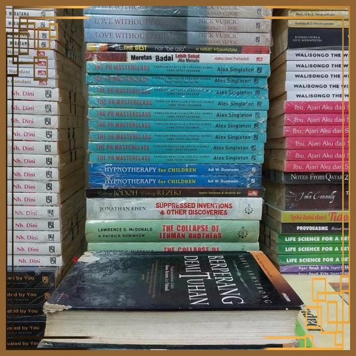 [TSI] BUKU ORIGINAL BERPERANG DEMI TUHAN KAREN ARM BEKAS BACA DESKRIPSINYA