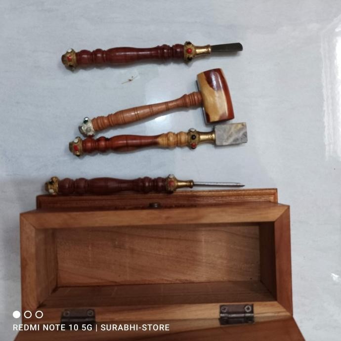 

:::::::] Alat untuk metatah. Kikir, semeti kecil, tatah Kualitas 1