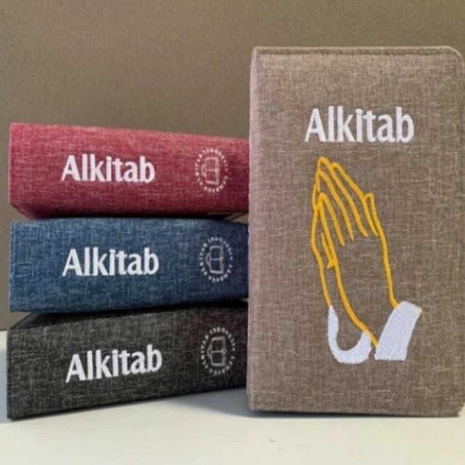 

Alkitab Ukuran Kecil sampul Resleting TB 034 bs
