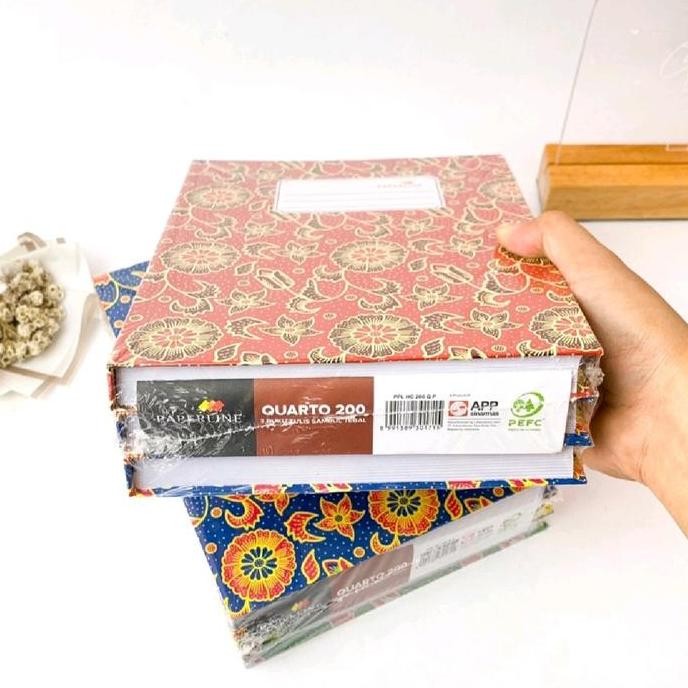 

Promo (1Buku) Buku Tulis Hardcover Tebal PAPERLINE Kuarto isi 200 lembar PPL HC 200 Q P COD