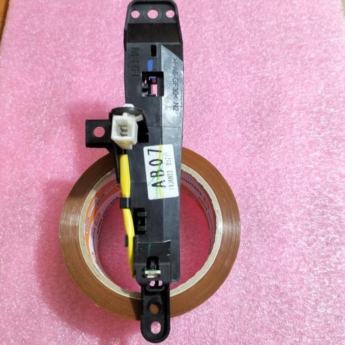 Lampu Indikator Tuas transmisi Persneling Matic Innova Reborn Toyota Original