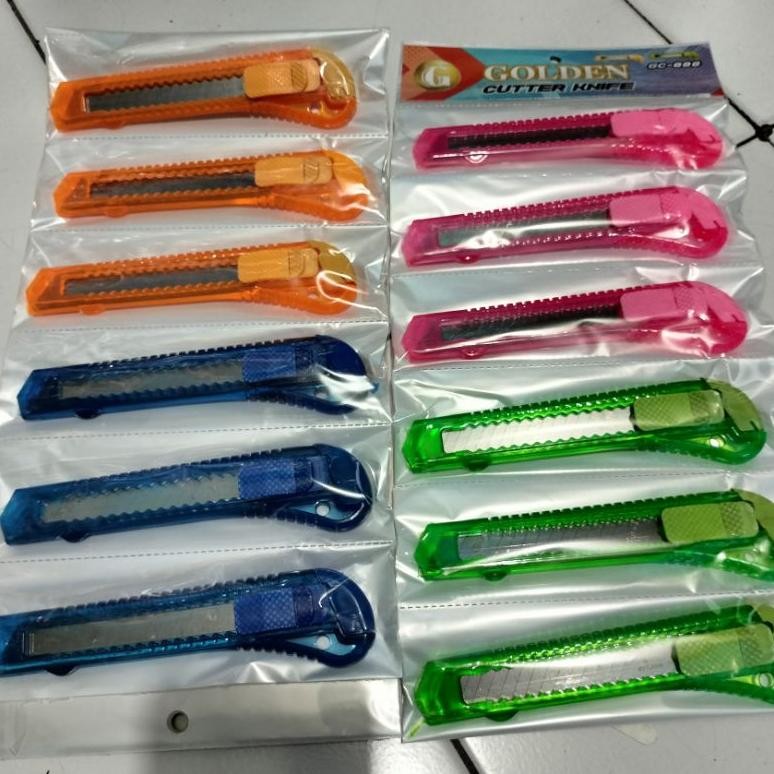 

(Isi 12 Pcs) Pisau Cutter Bening Warna/Pisau Cutter Bening Warna Besar