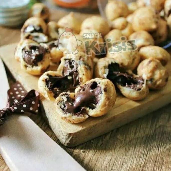 

(Good) soes coklat isi coklat lumer super melimpah 500 gram