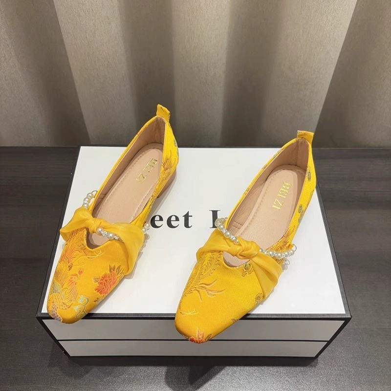 2025New Style Light National Style Square Toe Shallow Mouth Low Heel Cheongsam Shoes