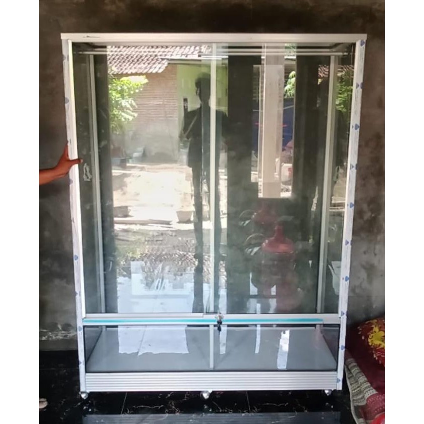 Etalase Gamis/ Dress Panjang Alumunium Kaca KOKO