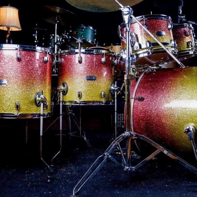 Kyre Nyx Ash 7 pcs Drum Set Include Hardware
