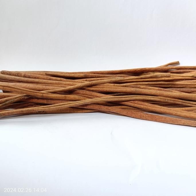 

Kayu manis stick utuh asli kerinci kualitas ekspor 1 kg murah