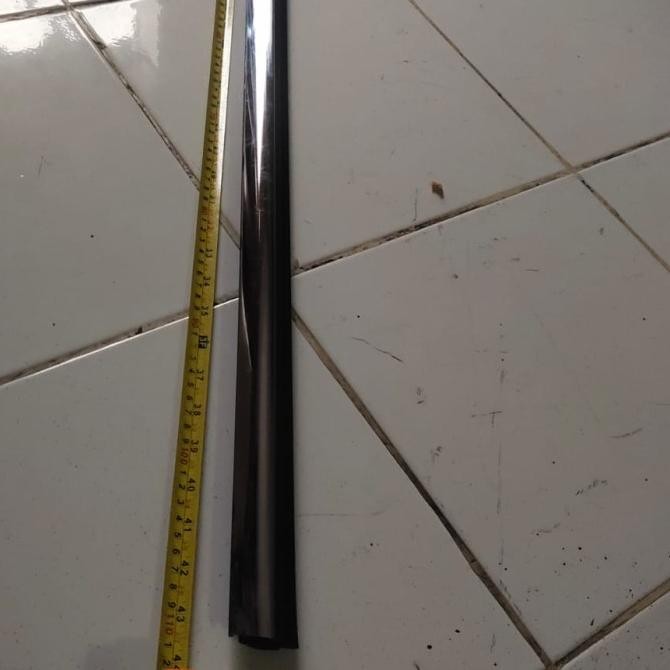 Pelipit Kaca Pintu Luar Mobil Universal 110Cm Crhome Ori Terbaru