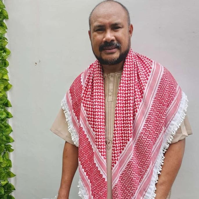 TERLARIS Sorban/Keffiyeh Khas Palestina (Merah Rumbai)