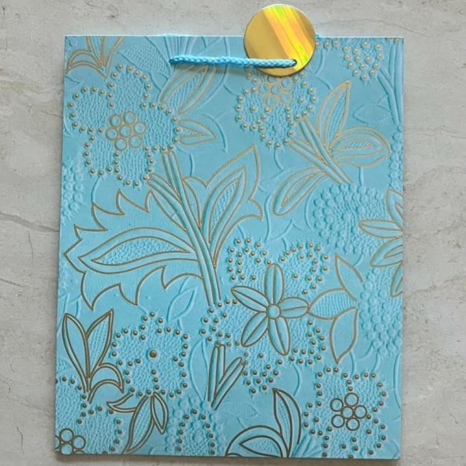 

Paperbag Motif Flowers / Goodie Bag Motif Bunga / Paperbag Motif Embos murah
