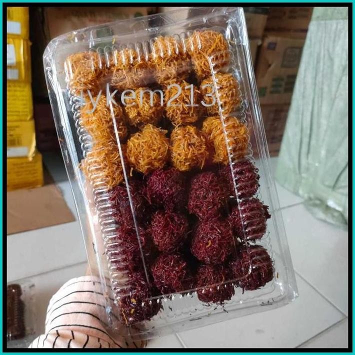 

1 PAK ISI 42PCS GRUBI ( KREMES UBI) PACKING MENGGUNAKAN DUS PASTI AMAN