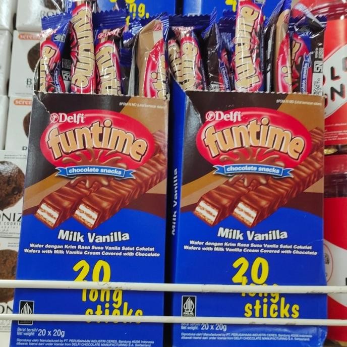 Grosir Delfi Funtime Long Wafer 1 Box 20 Sticks