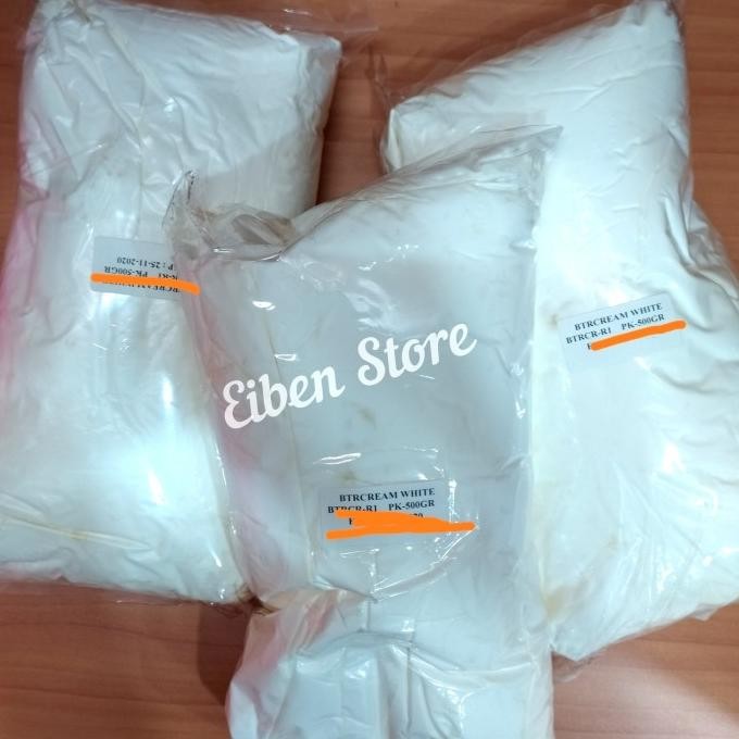 

Produk Baru!! Buttercream White / Butter Cream putih pk-500gr