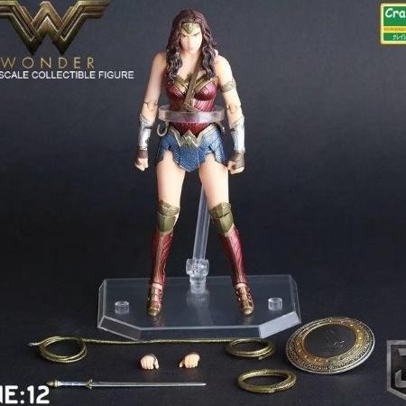 ACTION FIGURE SHF CRAZY TOYS WONDER WOMAN WONDERWOMAN JUSTICE LEAGUE