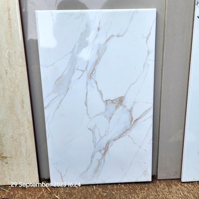 KERAMIK DINDING DAPUR KAMAR MANDI MURAH SIGNATURE CREMONA GOLD 25X40