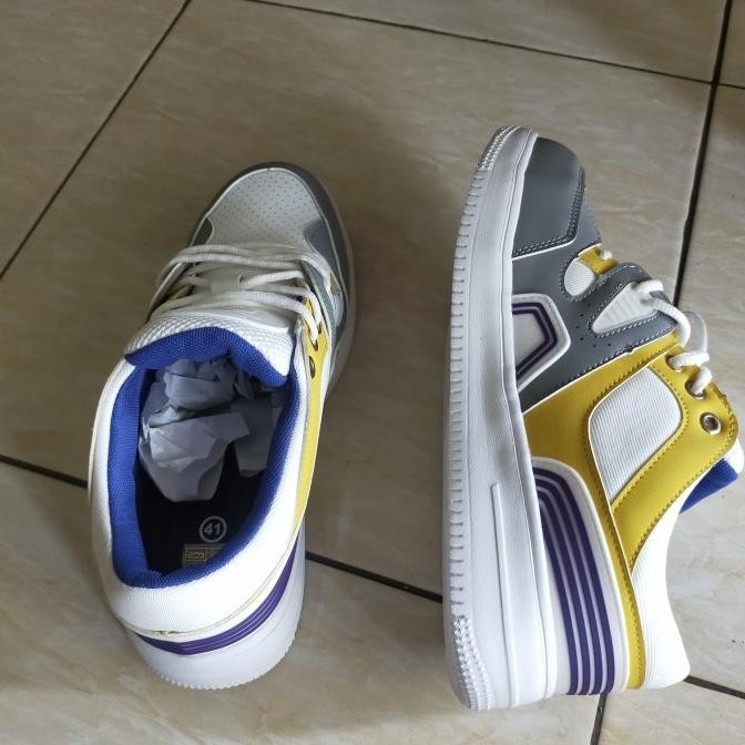 Diskon Sepatu Safety Sporty Sneakers 126 Ujung Besi Ringan