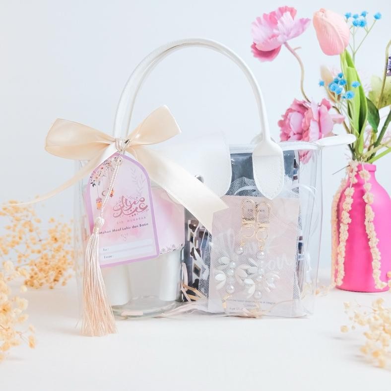 

HAMPERS LEBARAN 2024 / Hampers lucu dan unik lebaran / Hampers murah lebaran