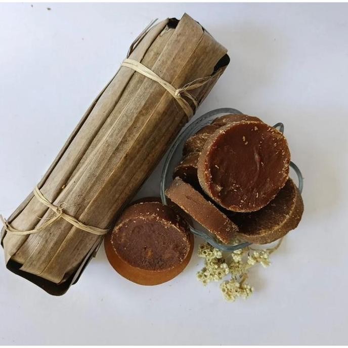 

Gula Aren Asli Bungkus Daun 1 Kg / Gula Kawung Original nUg