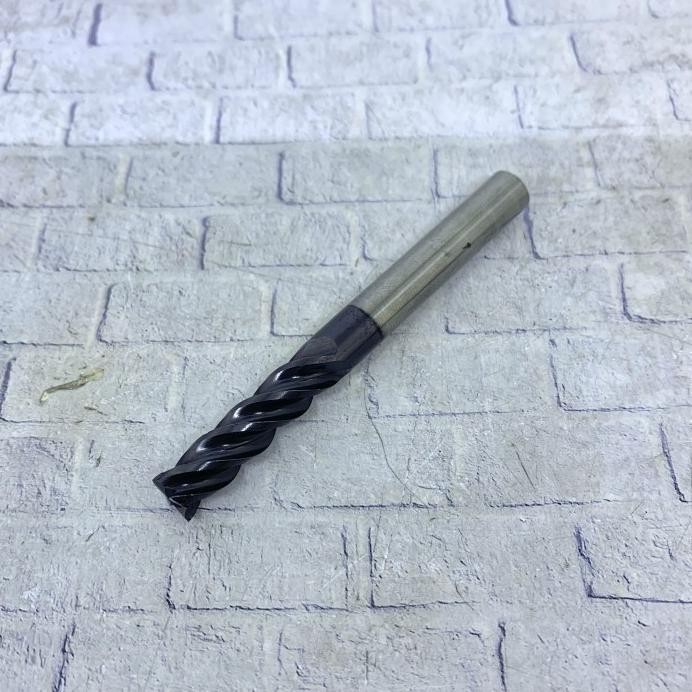 Endmill 8 mm long carbide seken bekas mulus..Endmill 8mm murah