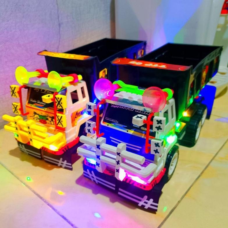 Mobil mainan truk oleng pasir dump truk mainan besar TTP02