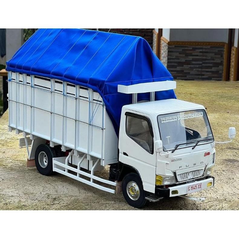 Miniatur truk oleng kayu asli jumbo bonus terpal full lampu,miniatur truk,trek,truck.