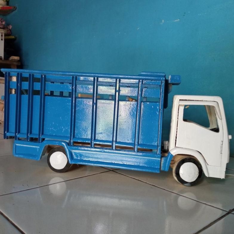 cod miniatur truck oleng model giga SR CONCEPT